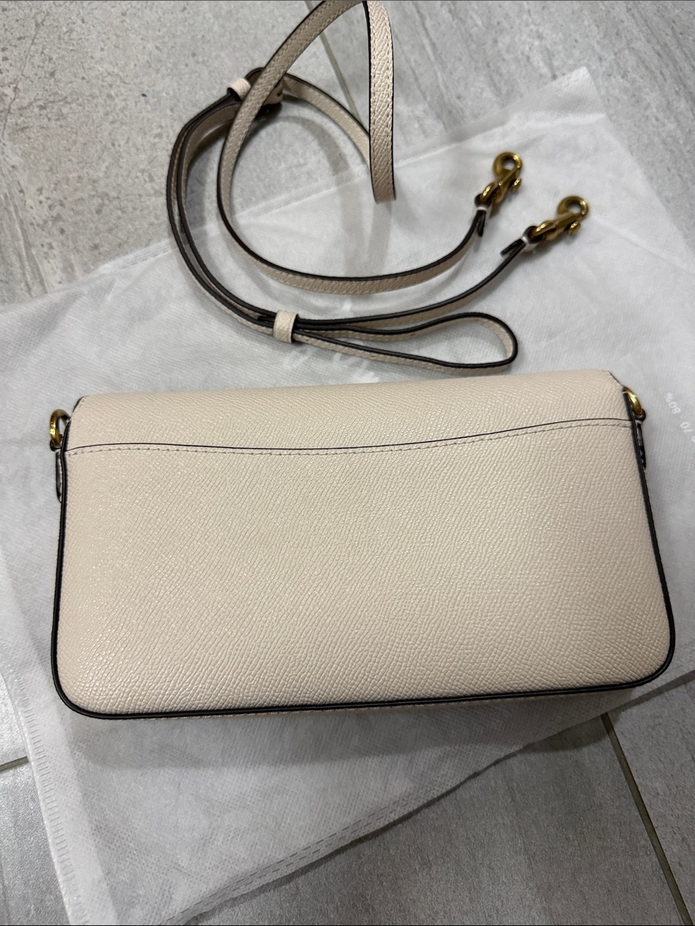 Coach chalk Crossbody Bag with Gold Hardware - Picture 6 of 9